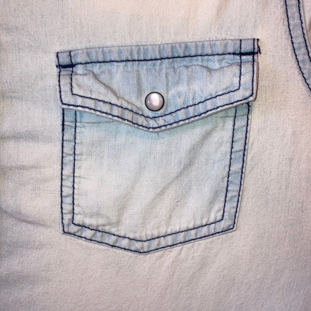 Arizona Jeans Co., soft chambray denim shirt - Picture 5 of 6